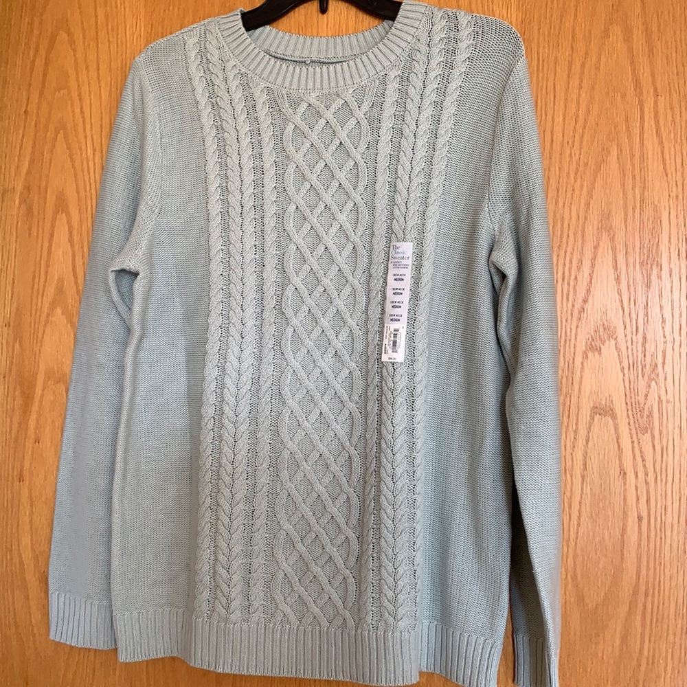 Croft and Barrow sweater, size M, crew neck, long sleeve.  Light green.  NWT